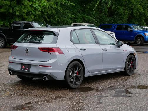 2024 Volkswagen Golf GTI 2.0T 380 SE
