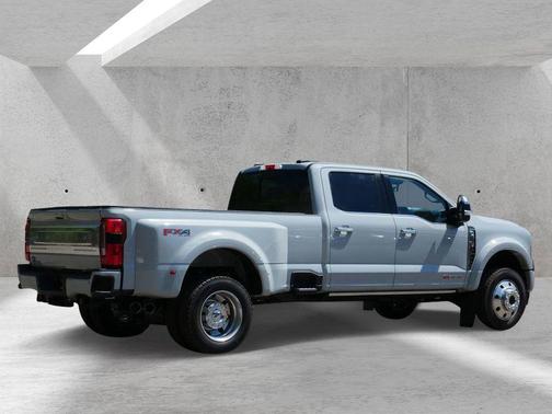 Avalanche 2026 Ford F-450 Platinum