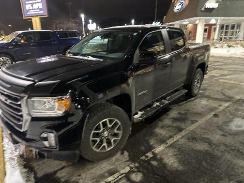 2021 GMC Canyon AT4 w/Leather
