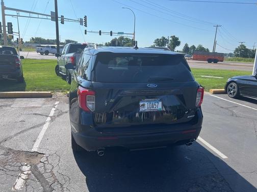 2022 Ford Explorer ST-Line
