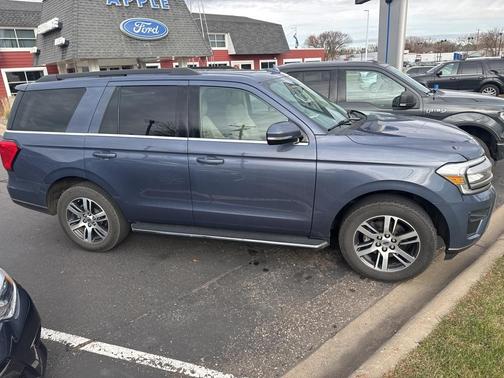 2022 Ford Expedition XLT