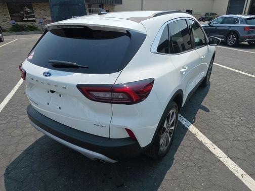 2023 Ford Escape Platinum