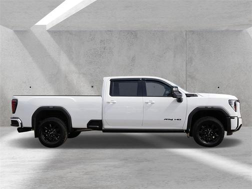 2024 GMC Sierra 3500 AT4