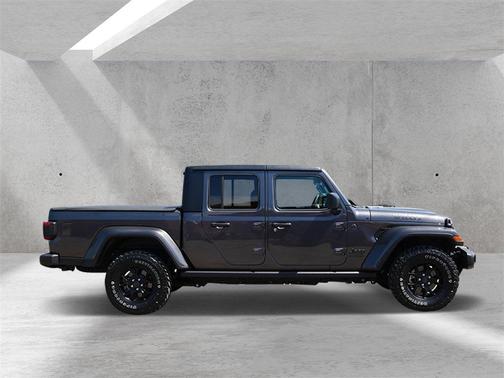 2024 Jeep Gladiator Sport