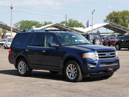 Blue 2017 Ford Expedition Limited