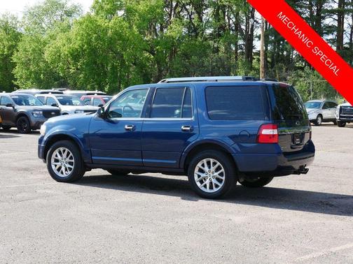 Blue 2017 Ford Expedition Limited