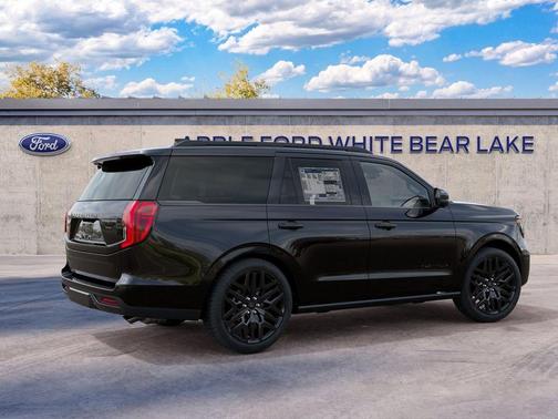 Black 2027 Ford Expedition Platinum