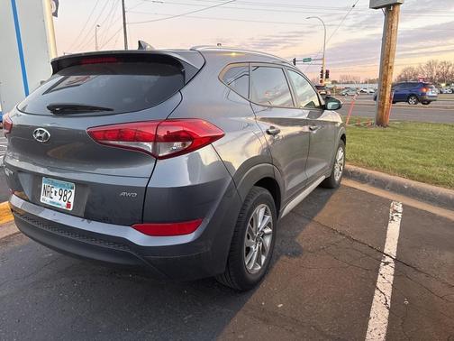 2018 Hyundai TUCSON SEL