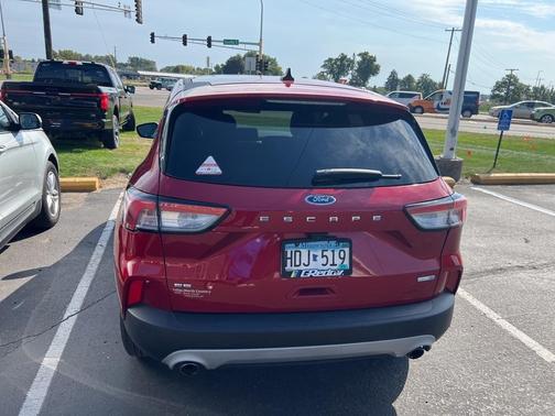 2020 Ford Escape SE