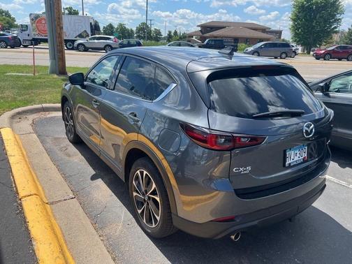 2022 Mazda CX-5 Premium Plus
