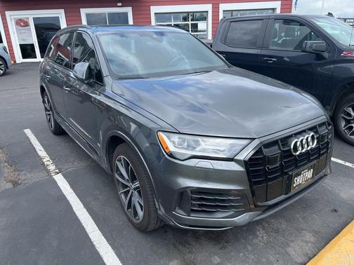 2023 Audi Q7 55 Premium Plus