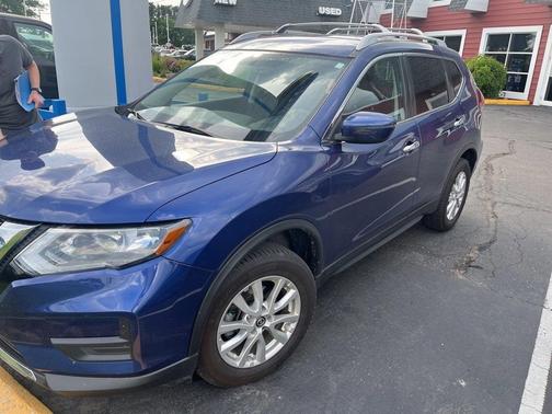 2018 Nissan Rogue SV