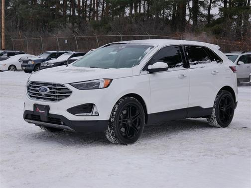 2020 Ford Edge Titanium
