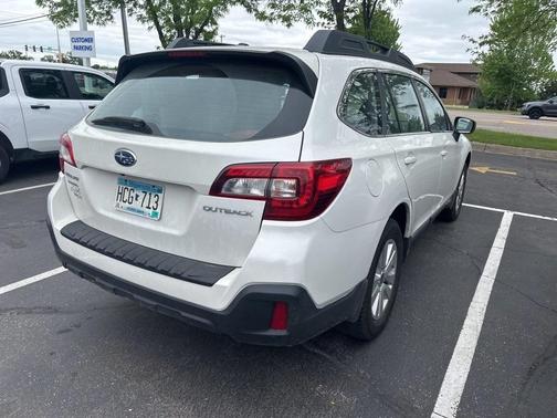 2019 Subaru Outback 2.5i