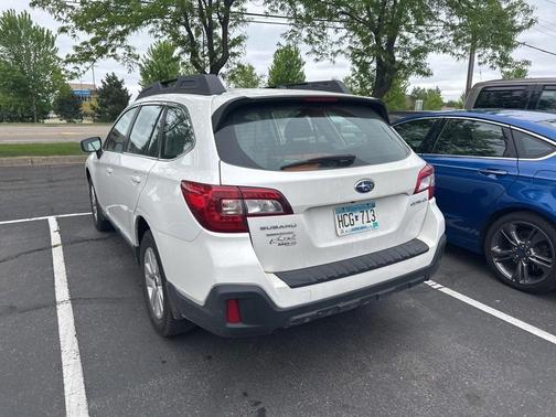 2019 Subaru Outback 2.5i