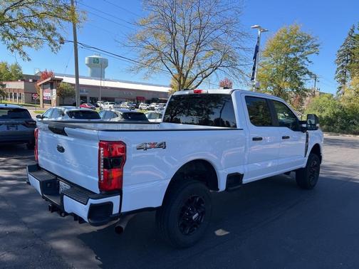 2023 Ford F-250 XL