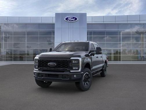2025 Ford F-350 XLT