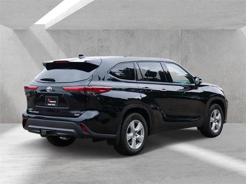 2021 Toyota Highlander L