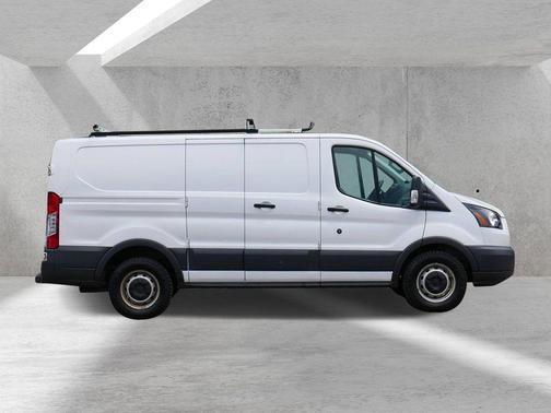 Oxford White 2018 Ford Transit-150 Base