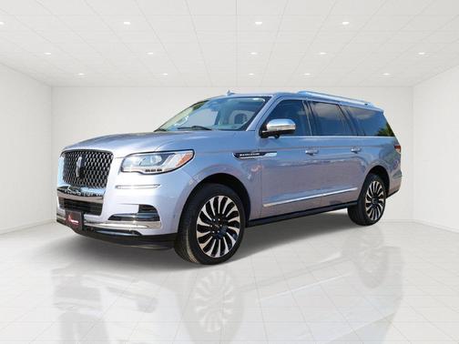Crystal Blue Metallic 2024 Lincoln Navigator L Black Label