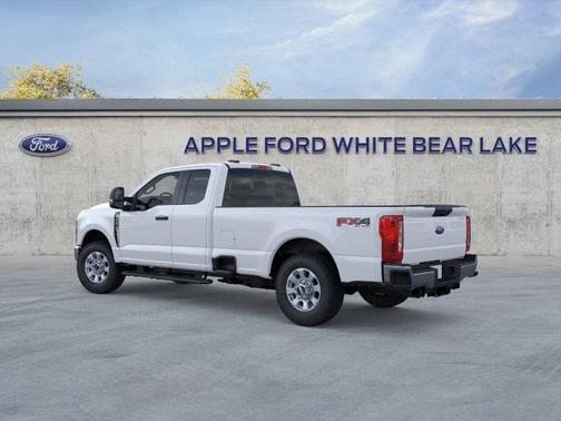 2025 Ford F-350 XLT
