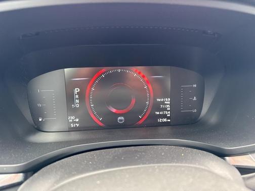 2019 Volvo S60 T6 Momentum