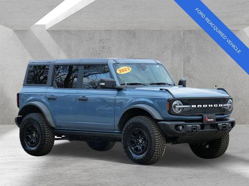 Azure Gray Metallic 2023 Ford Bronco Badlands