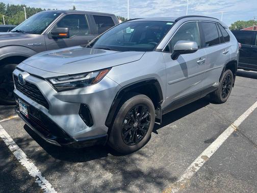 Silver Sky Metallic 2024 Toyota RAV4 Hybrid SE