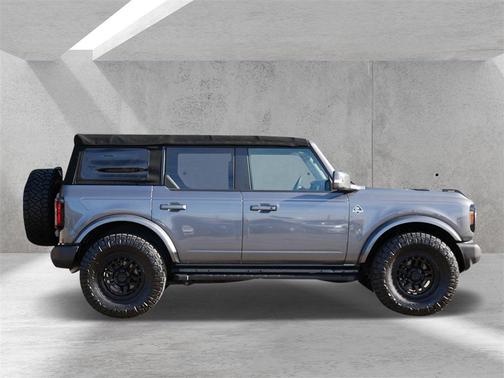 2021 Ford Bronco Outer Banks