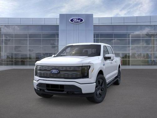 2025 Ford F-150 Lightning LARIAT