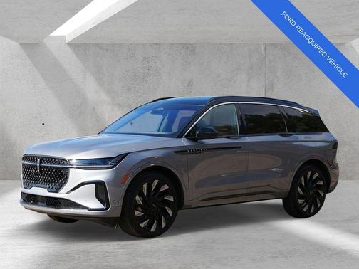 Gray Metallic 2024 Lincoln Nautilus Black Label