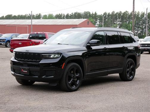 2022 Jeep Grand Cherokee L Laredo