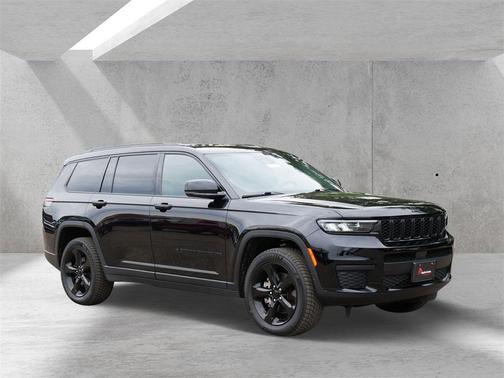 2022 Jeep Grand Cherokee L Laredo