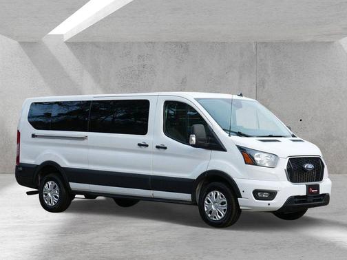 2024 Ford Transit-350 XLT