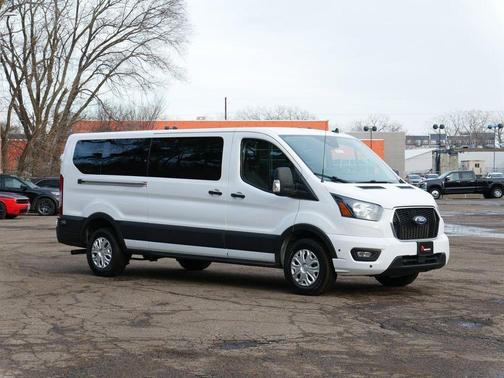 2024 Ford Transit-350 XLT