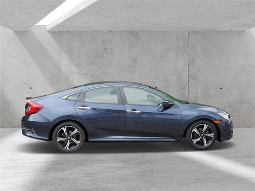 2018 Honda Civic Touring
