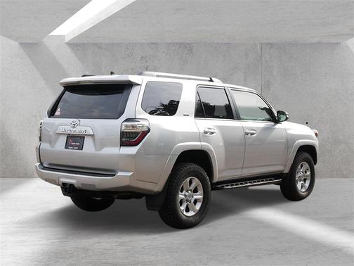 2022 Toyota 4Runner SR5 Premium