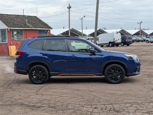 2023 Subaru Forester Sport