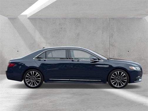 2018 Lincoln Continental Reserve