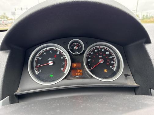 2008 Saturn Astra XR