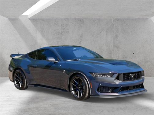 2024 Ford Mustang Dark Horse