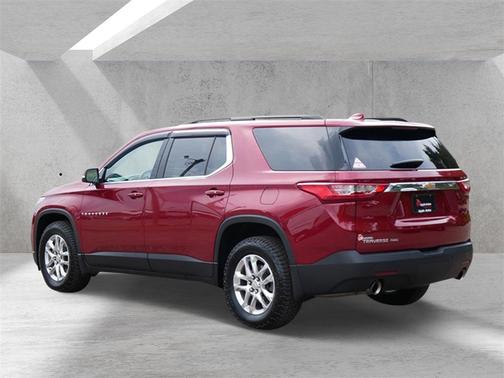2021 Chevrolet Traverse LT Leather