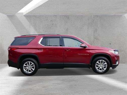 2021 Chevrolet Traverse LT Leather