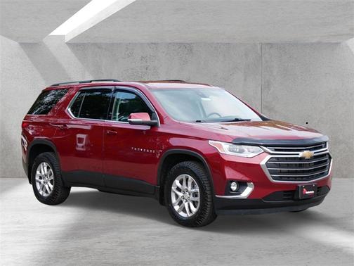 2021 Chevrolet Traverse LT Leather