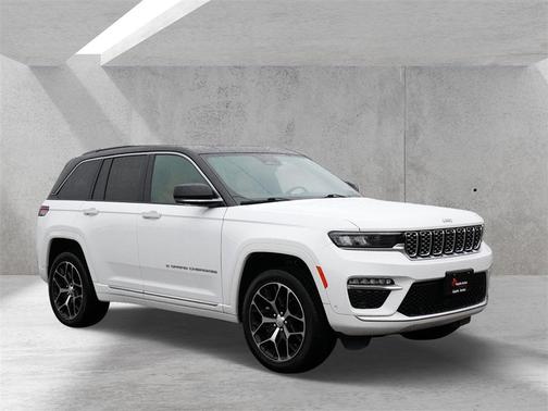2024 Jeep Grand Cherokee Summit