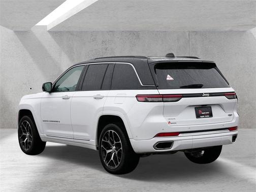 2024 Jeep Grand Cherokee Summit