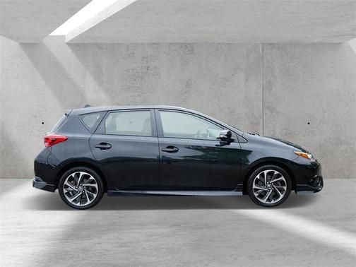 2018 Toyota Corolla iM Base