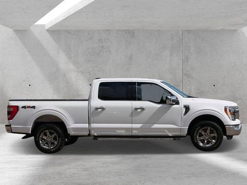 Oxford White 2021 Ford F-150 Lariat