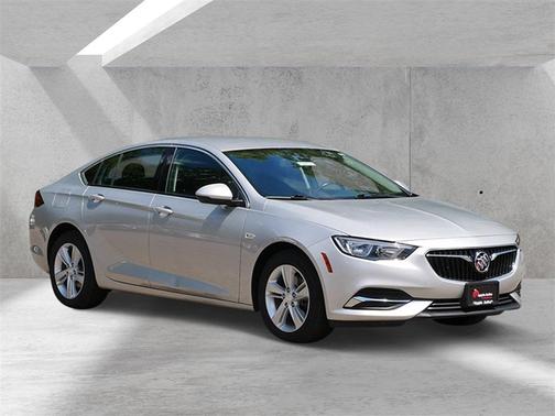2018 Buick Regal Sportback Preferred