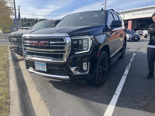 2021 GMC Yukon SLT